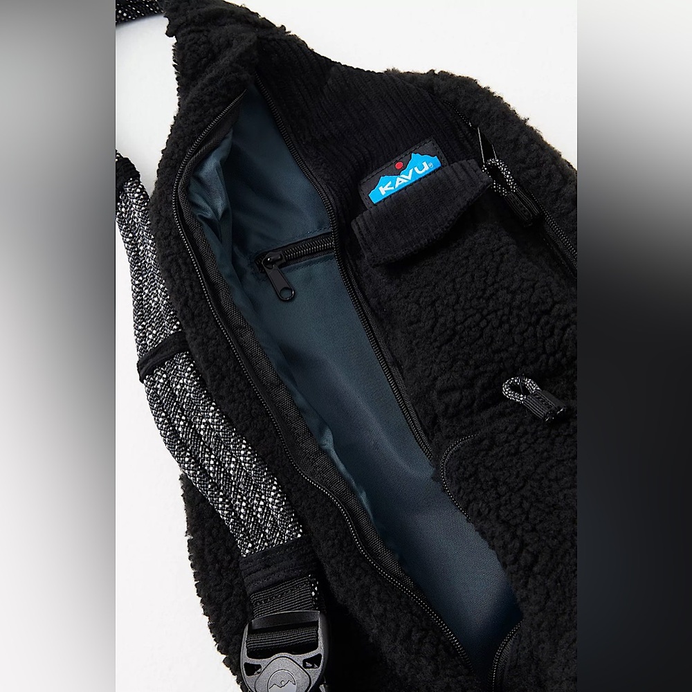 NEW KAVU Rope Snug Sling Bag - Picture 4 of 11